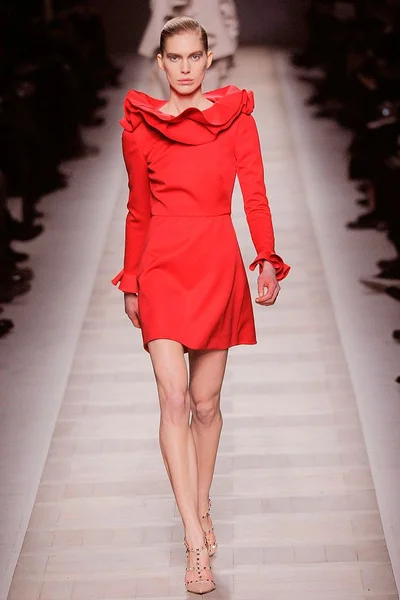 Look 25